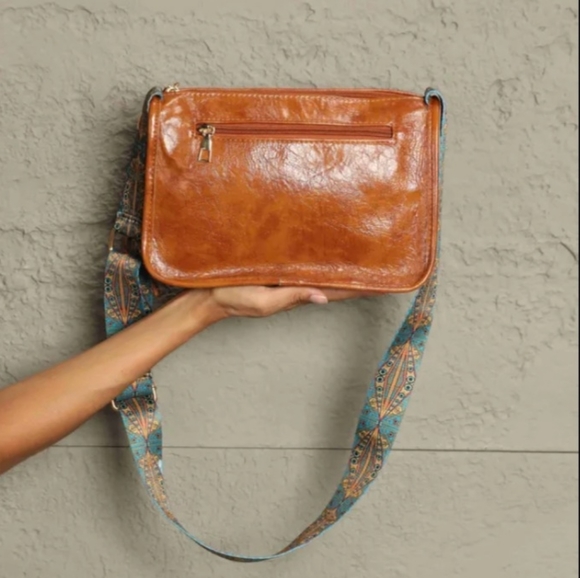 💥Boho Strap Vegan Leather Shoulder Purse - Picture 6 of 11